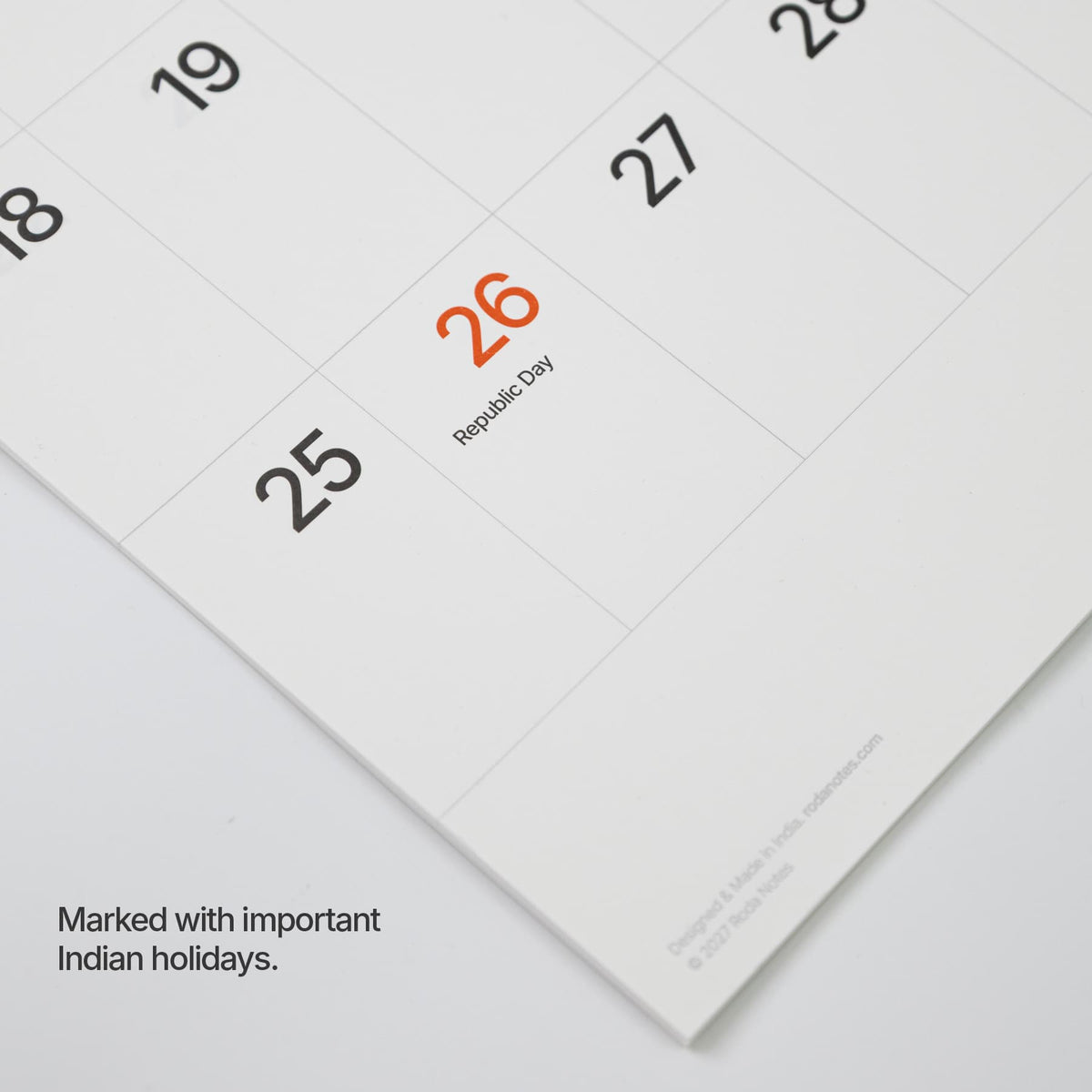 Holidays: Close-up of Republic Day marked in orange on January 26 in the Roda 2027 wall calendar.